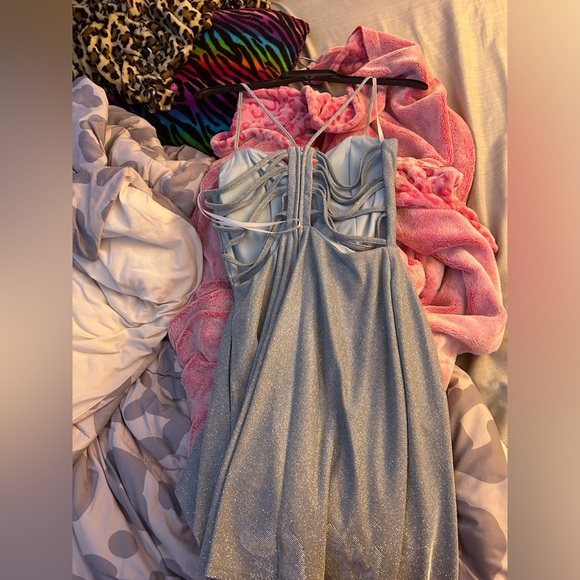 B. Darlin light blue dress - Picture 3 of 3